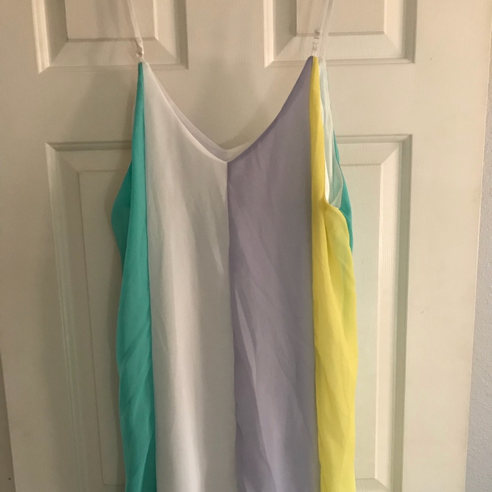 BRAND NEW RETAIL CLOTHING, JEWELRY, & ACCESSORIES - Picture 7 of 8